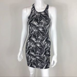 Victoria’s Secret Pink Dress Size M